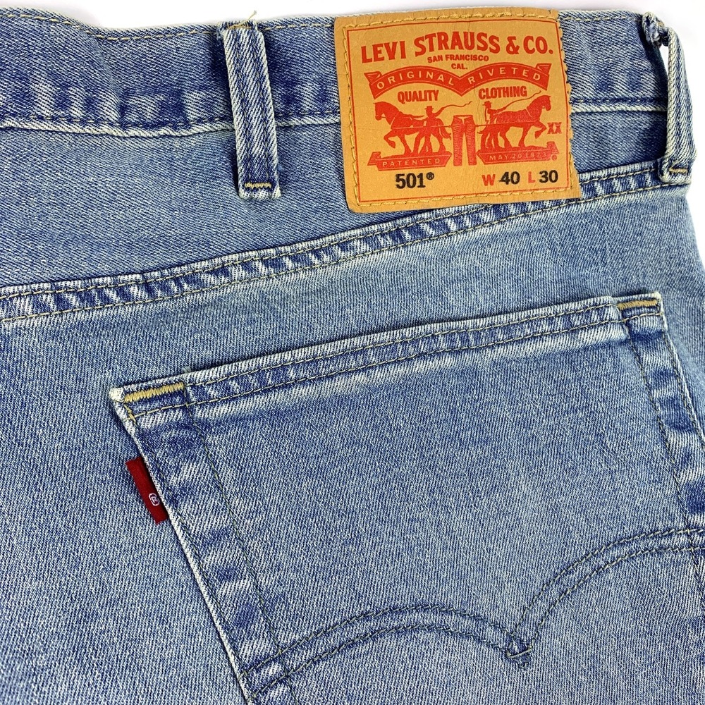 Levis 501 Original Fit Buttonfly‎ Jeans Mens 40x30 Straight Leg Blue Medium Wash